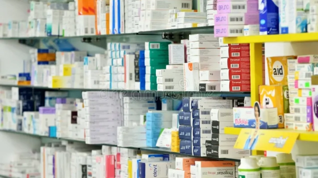 pharmacy-otc-products-turkey-64209774